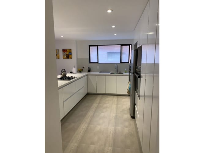 Apartamento de 3 alcobas en venta en Chico, Bogotá, 137 m² · foto 7 de 20