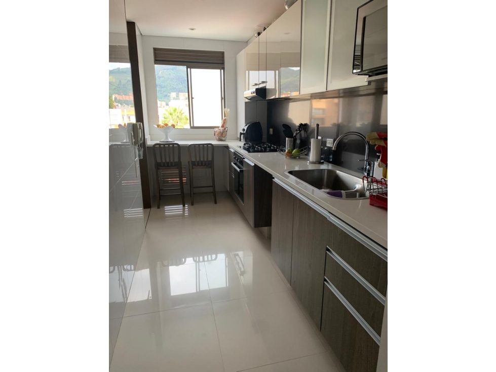 Apartamento en venta en Santa Barbara, Bogotá · foto 23 de 24