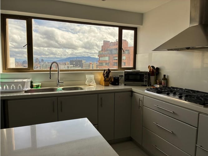 Apartamento de 4 alcobas en venta en El Nogal, Bogotá, 341 m² · foto 9 de 24