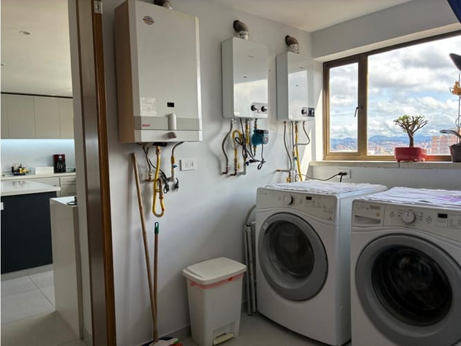 Apartamento de 4 alcobas en venta en El Nogal, Bogotá, 341 m² · foto 18 de 24