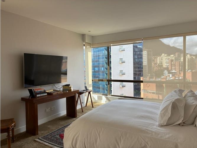 Apartamento de 4 alcobas en venta en El Nogal, Bogotá, 341 m² · foto 19 de 24