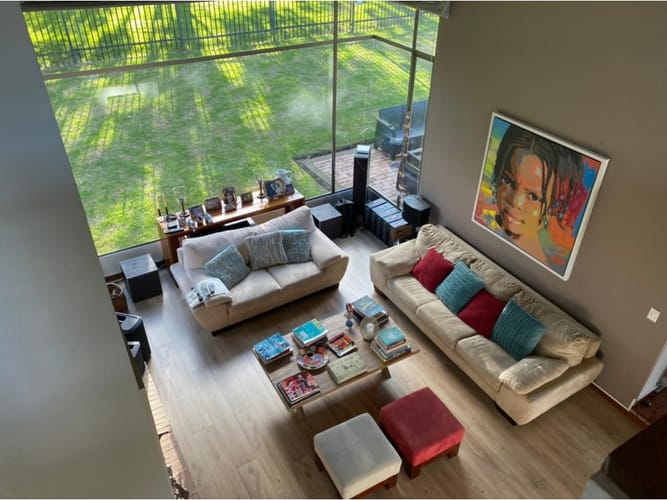 Casa de 5 alcobas en venta en San Simón, Bogotá, 339 m² · foto 6 de 17