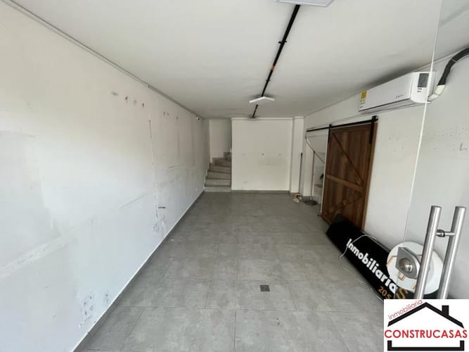 Local en arriendo en El Nogal- Los Almendros, Medellín, 30 m² · foto 4 de 11