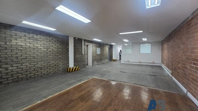 Bodega en arriendo en Caribe, Medellín, 270 m² · foto 2 de 24