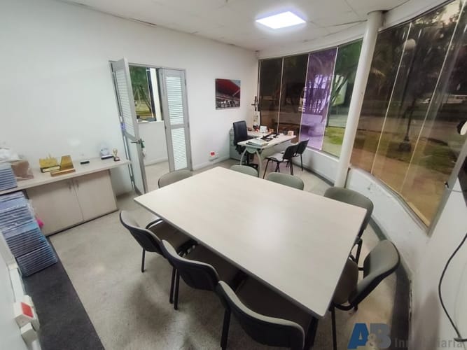 Bodega en arriendo en Caribe, Medellín, 270 m² · foto 14 de 24
