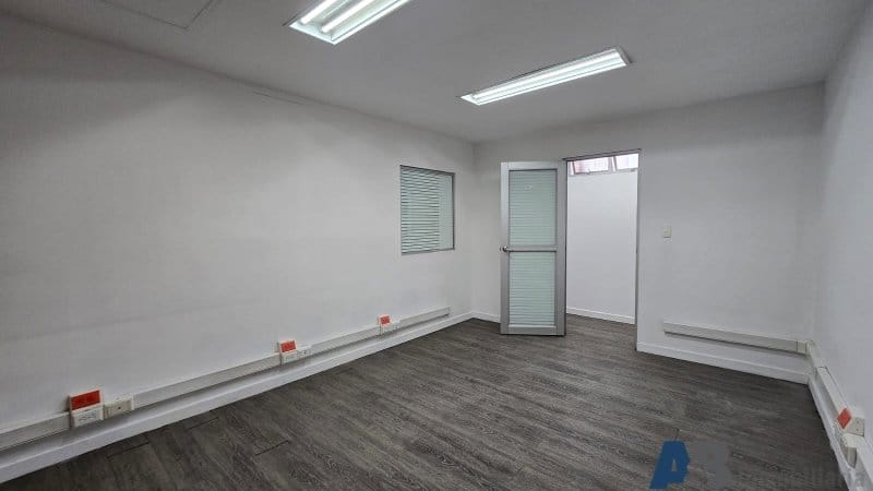 Bodega en arriendo en Caribe, Medellín, 270 m² · foto 22 de 24