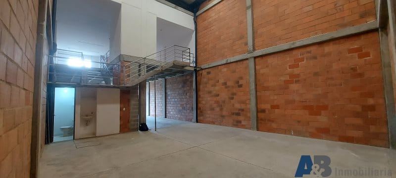 Bodega en arriendo en Aeropuerto, Rionegro, 225 m² · foto 5 de 17