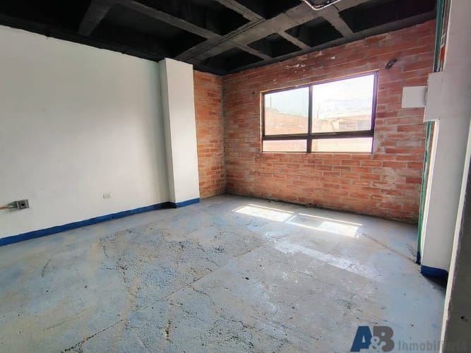 Bodega en arriendo en Centro, Bello, 350 m² · foto 7 de 12