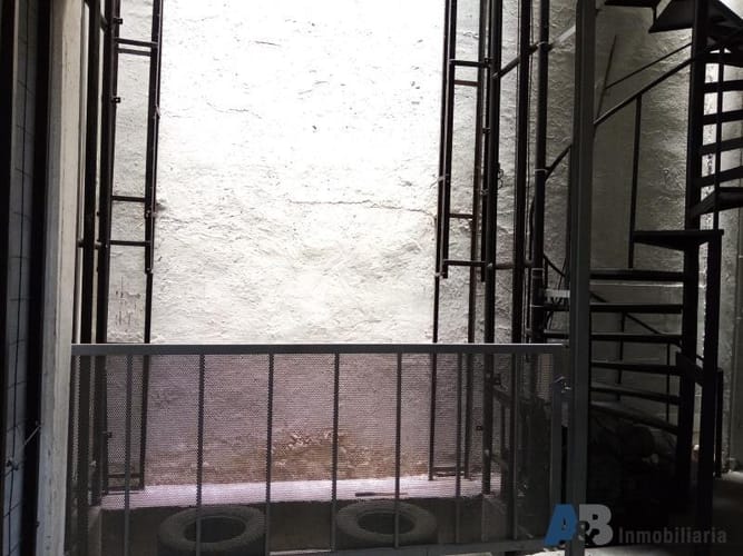 Bodega en arriendo en Campo Amor, Medellín, 1125 m² · foto 10 de 24