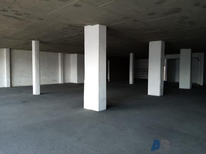 Bodega en arriendo en Campo Amor, Medellín, 1125 m² · foto 21 de 24