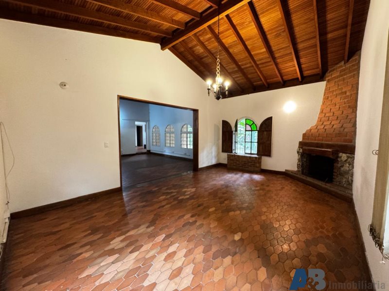 Casa en arriendo en El Poblado, Medellín · foto 16 de 22