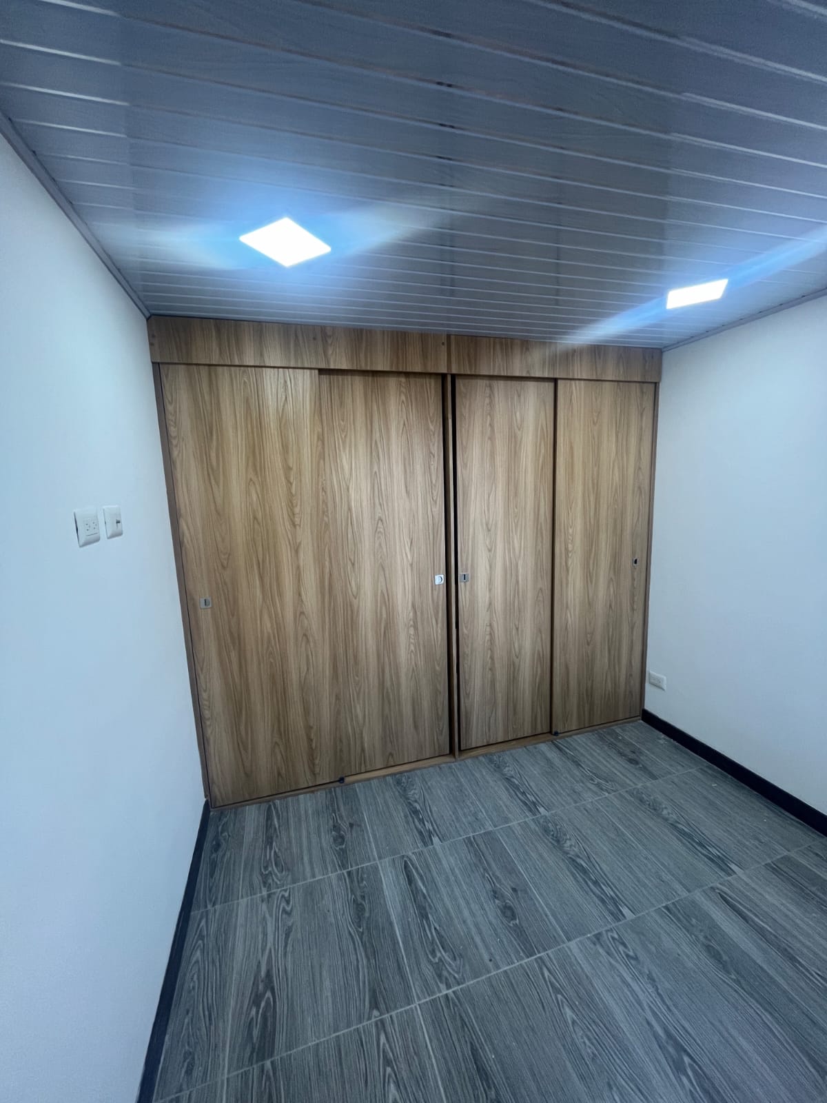 Apartamento en venta en Pinos De Lombardia, Bogotá · foto 8 de 14