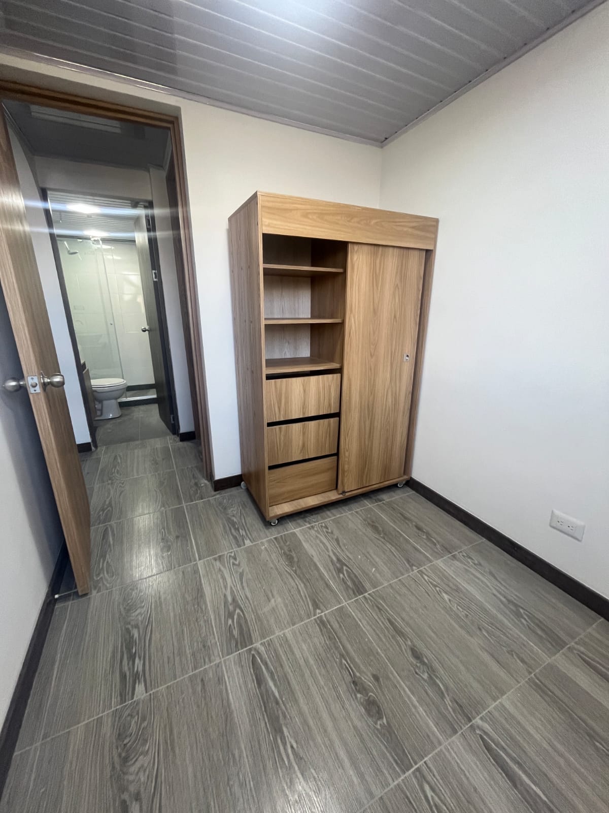Apartamento en venta en Pinos De Lombardia, Bogotá · foto 10 de 14