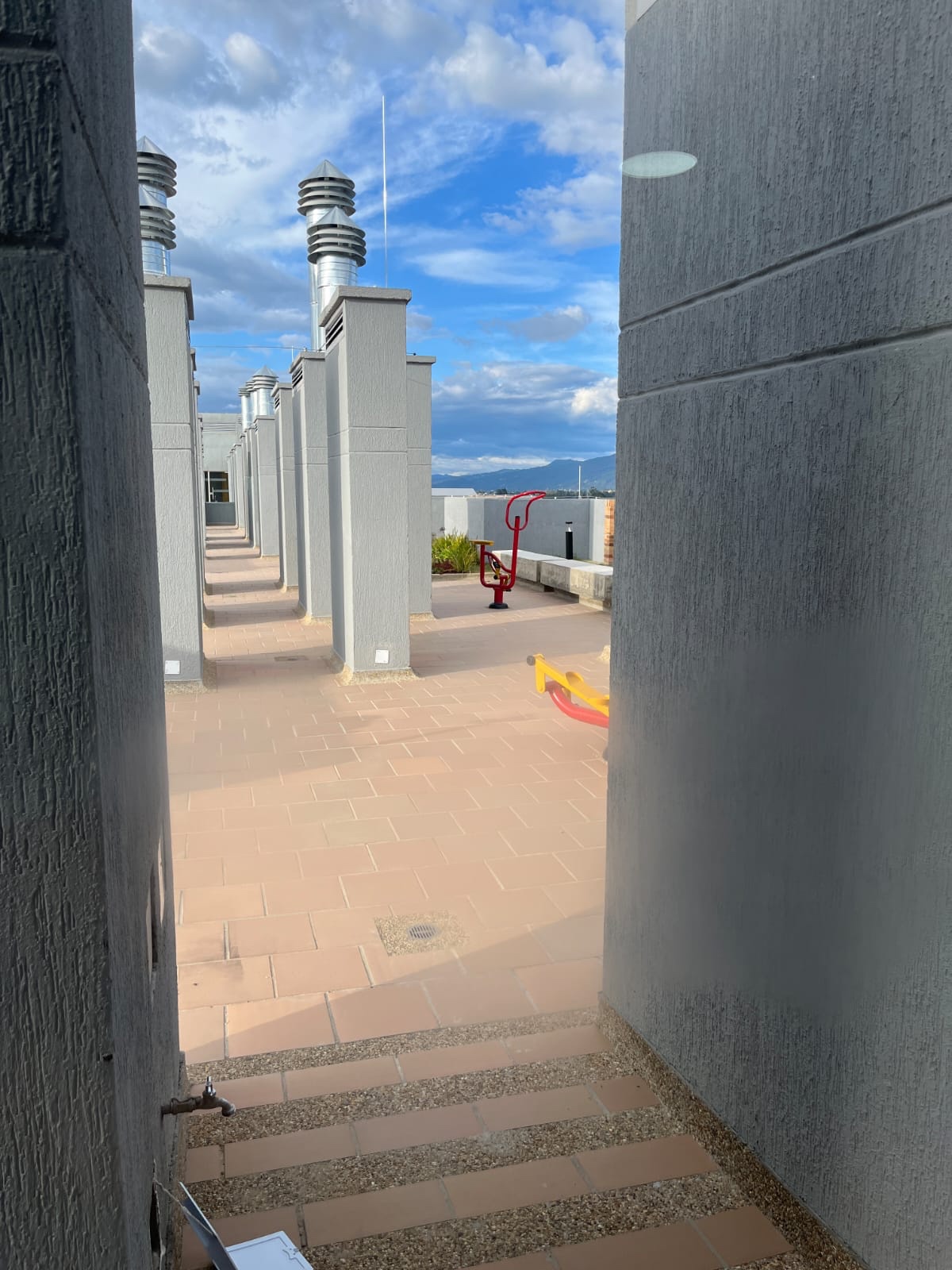 Apartamento en venta en Pinos De Lombardia, Bogotá · foto 13 de 14