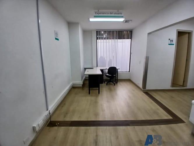 Local en arriendo en Los Naranjos, Medellín, 81 m² · foto 4 de 12