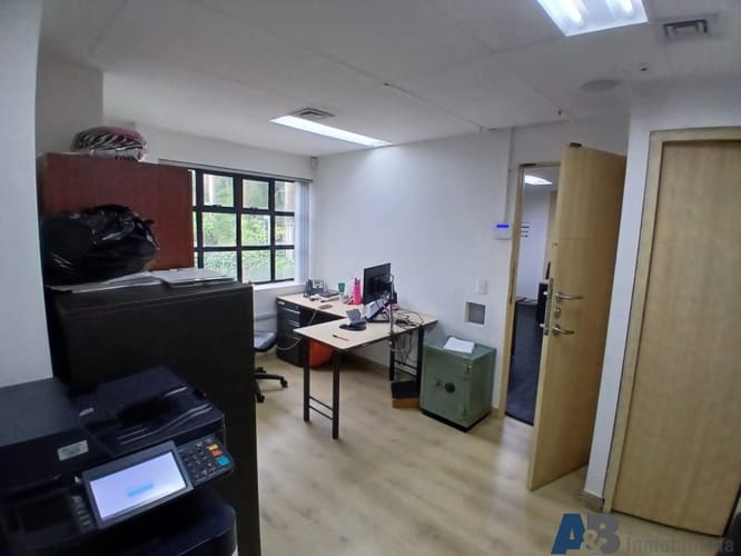 Local en arriendo en Los Naranjos, Medellín, 81 m² · foto 9 de 12