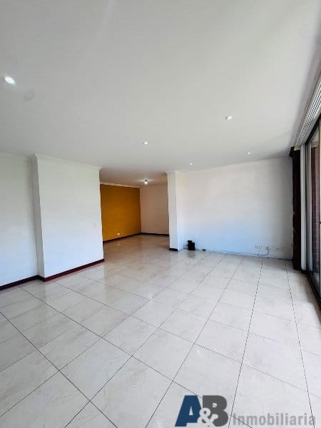 Apartamento de 4 alcobas en arriendo en El Diamante No. 2, Medellín, 150 m² · foto 11 de 22