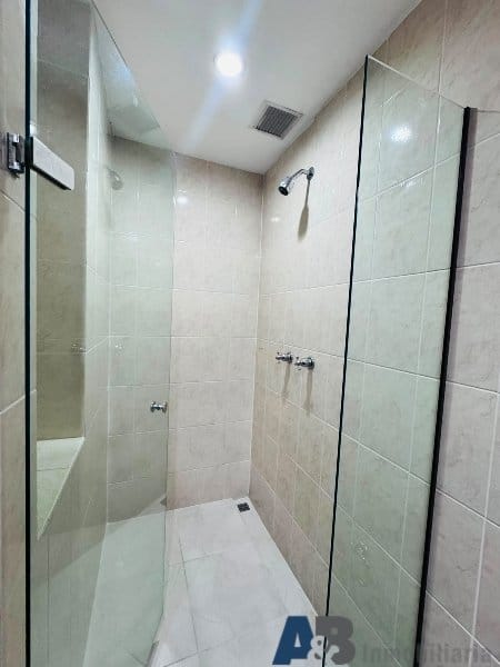 Apartamento de 4 alcobas en arriendo en El Diamante No. 2, Medellín, 150 m² · foto 17 de 22