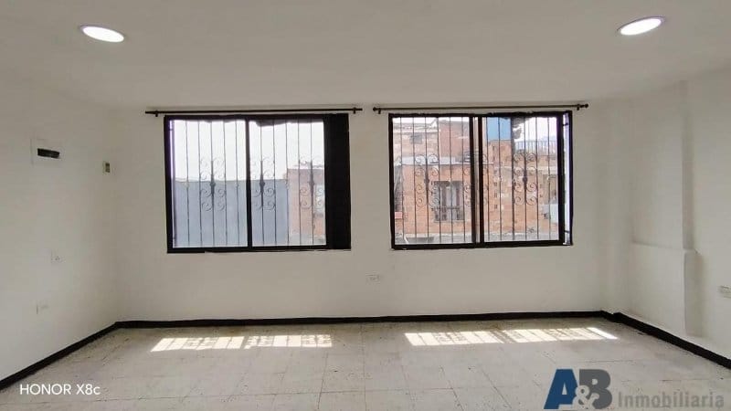 Bodega en arriendo en Colombia, Medellín, 45 m² · foto 5 de 11
