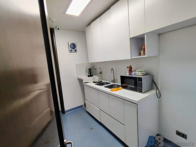 Oficina en arriendo en Villa Carlota, Medellín, 509 m² · foto 22 de 24