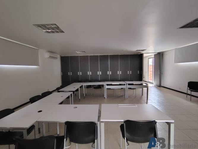 Oficina en arriendo en Villa Carlota, Medellín, 507 m² · foto 14 de 16