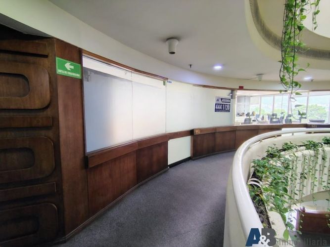 Oficina en arriendo en Castropol, Medellín, 70 m² · foto 4 de 12