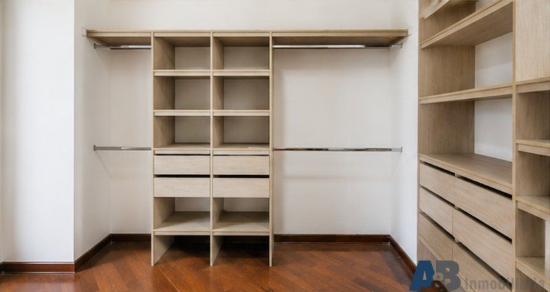 Apartamento de 4 alcobas en arriendo en El Poblado, Medellín, 195 m² · foto 13 de 24