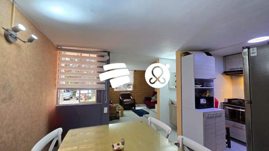 Casa de 4 alcobas en venta en Entreamigos, Sabaneta, 35 m² · foto 2 de 19