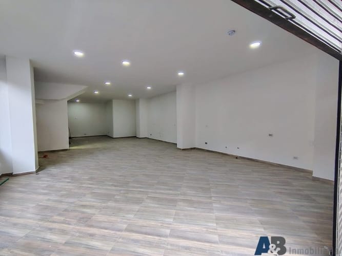 Local en arriendo en Mesa, Envigado, 128 m² · foto 2 de 11