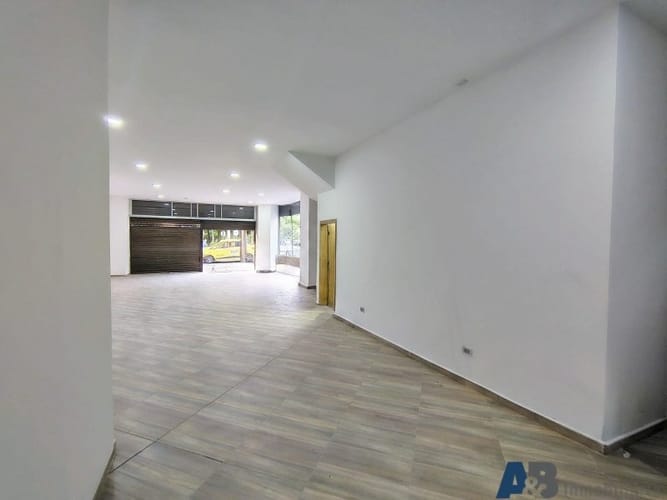 Local en arriendo en Mesa, Envigado, 128 m² · foto 9 de 11