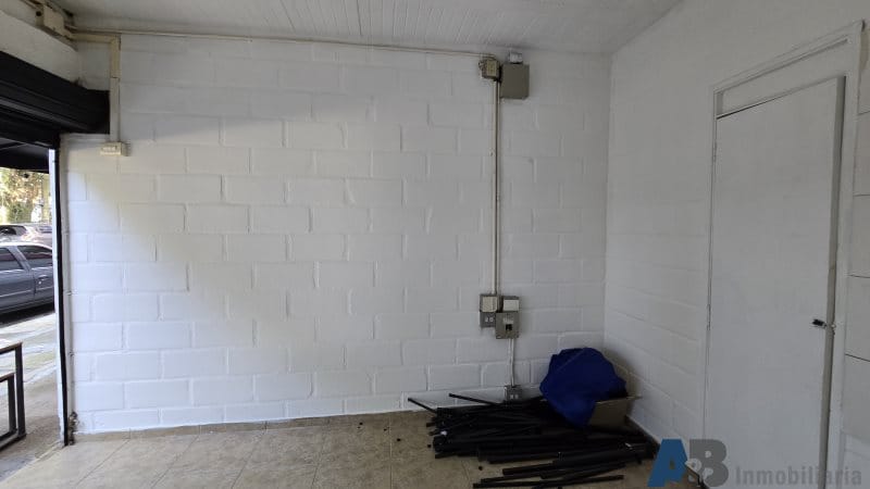 Local en arriendo en Milan - Vallejuelos, Envigado, 20 m² · foto 6 de 7