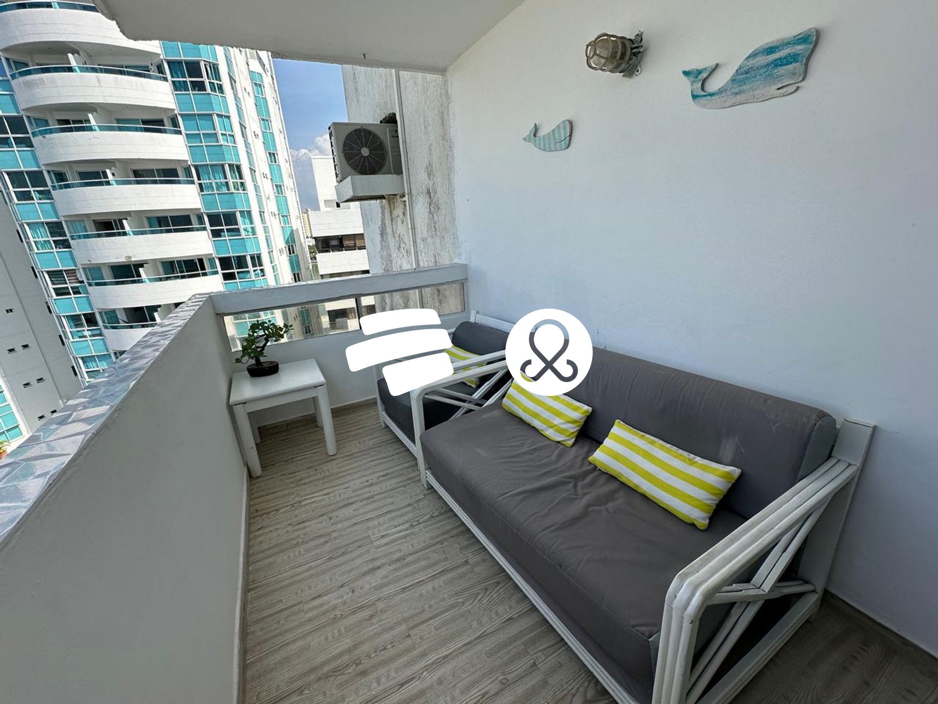 Apartamento en venta en El Laguito, Cartagena · foto 9 de 11