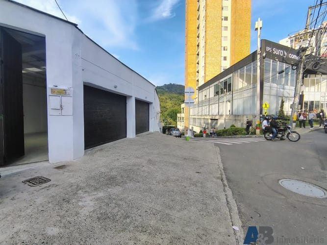 Bodega en arriendo en San Antonio De Prado, Medellín, 286 m² · foto 2 de 12