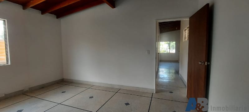 Oficina en arriendo en Calasanz, Medellín, 125 m² · foto 5 de 10
