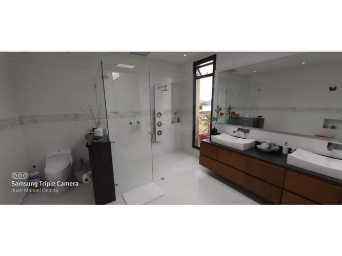 Casa de 5 alcobas en venta en Altamar, La Calera, 750 m² · foto 8 de 24