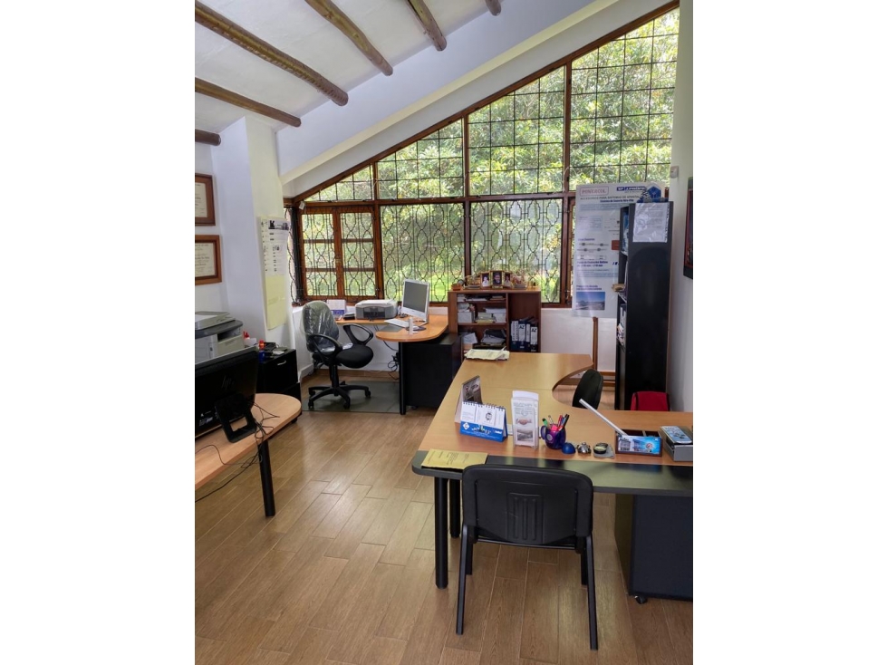 Casa en venta en San Nicolas, Bogotá · foto 2 de 24
