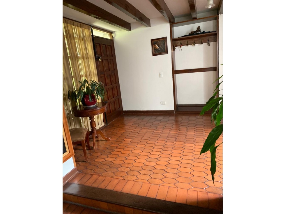 Casa en venta en San Nicolas, Bogotá · foto 11 de 24