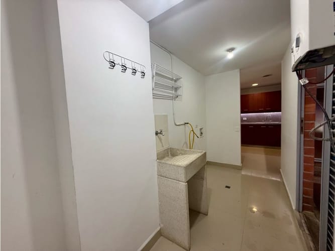 Apartamento de 3 alcobas en venta en Cumbres, Envigado, 156 m² · foto 8 de 22