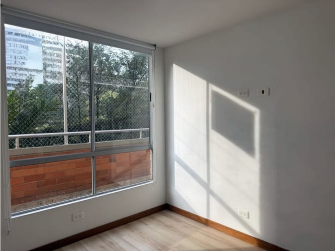Apartamento de 3 alcobas en venta en Cumbres, Envigado, 156 m² · foto 15 de 22