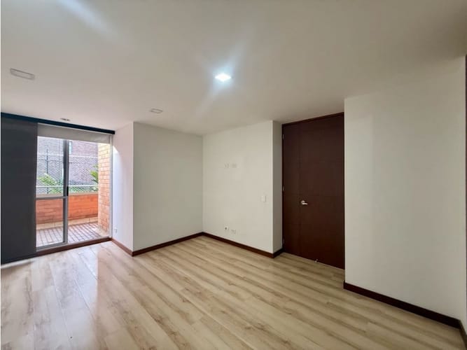 Apartamento de 3 alcobas en venta en Cumbres, Envigado, 156 m² · foto 19 de 22