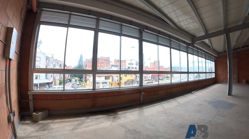 Bodega en arriendo en Calasanz, Medellín, 290 m² · foto 5 de 7