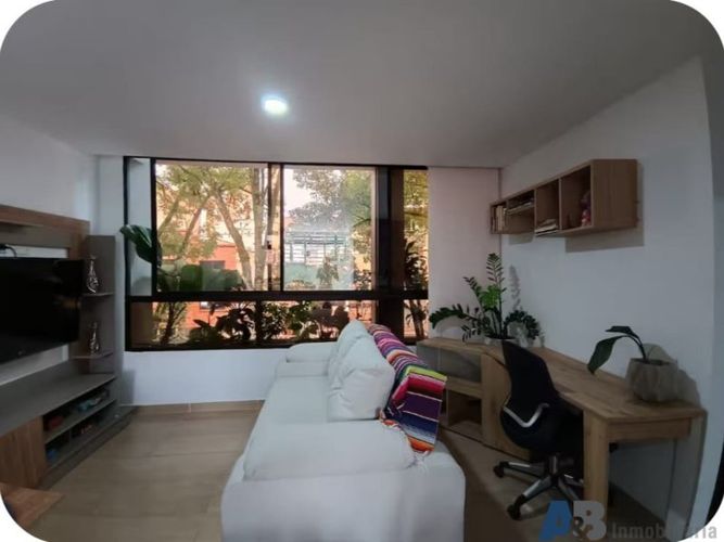 Apartamento de 1 alcoba en arriendo en Los Colores, Medellín, 45 m² · foto 2 de 15
