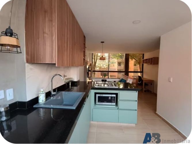 Apartamento de 1 alcoba en arriendo en Los Colores, Medellín, 45 m² · foto 10 de 15