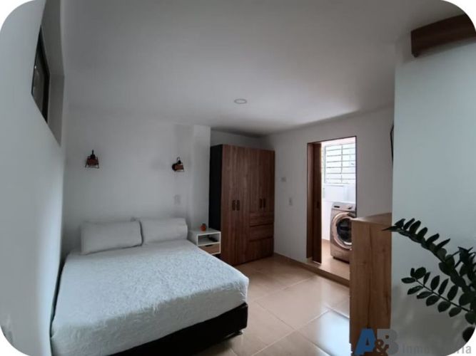 Apartamento de 1 alcoba en arriendo en Los Colores, Medellín, 45 m² · foto 13 de 15