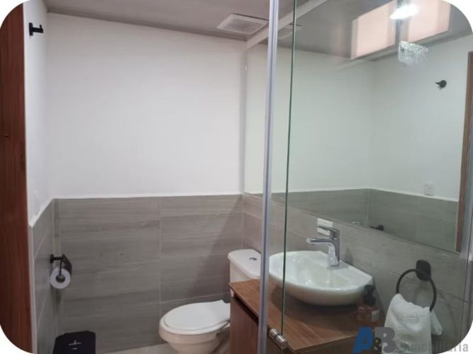 Apartamento de 1 alcoba en arriendo en Los Colores, Medellín, 45 m² · foto 14 de 15
