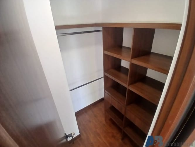 Apartamento de 3 alcobas en arriendo en Loma Del Esmeraldal, Envigado, 105 m² · foto 13 de 24
