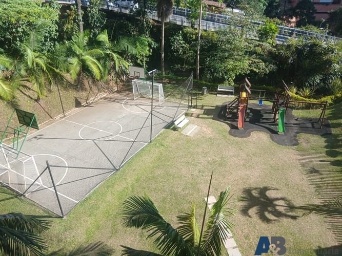 Apartamento de 3 alcobas en arriendo en Loma Del Esmeraldal, Envigado, 105 m² · foto 23 de 24