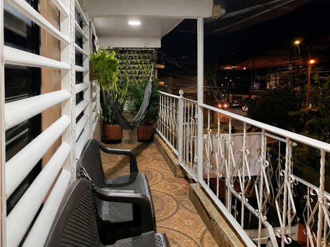 Casa de 8 alcobas en venta en 25 De Mayo, Armenia, 140 m² · foto 2 de 24