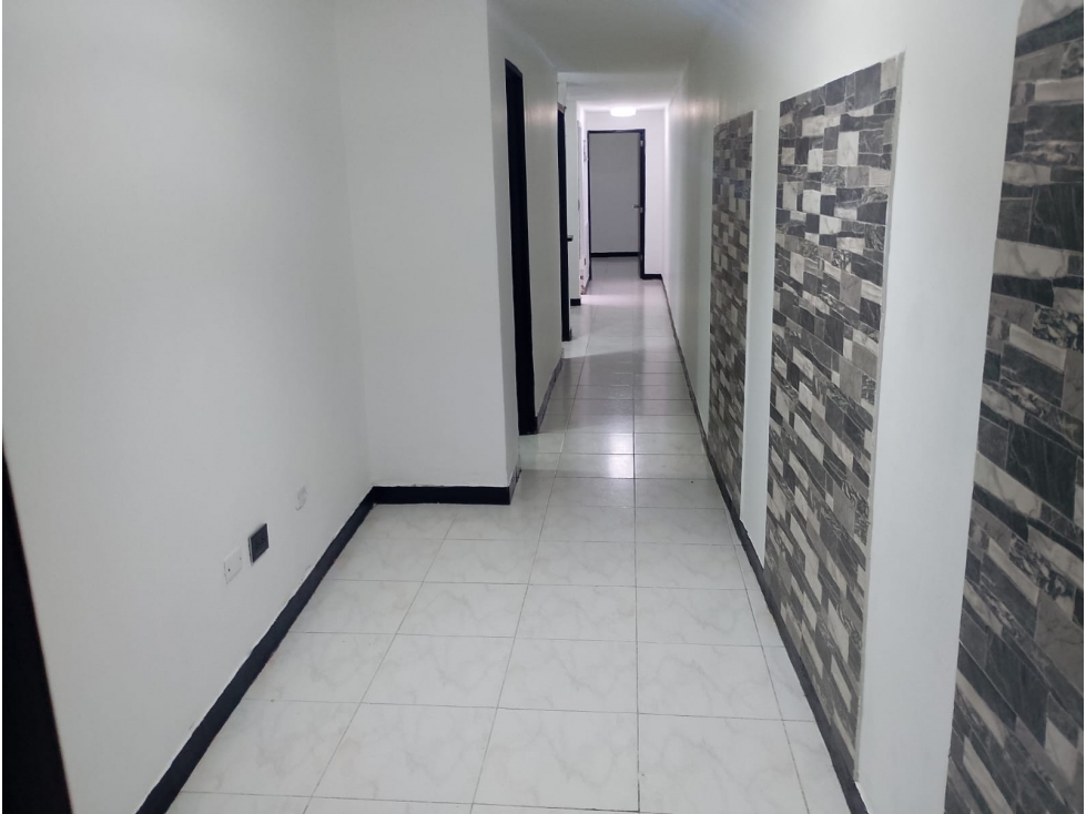 Apartamento en venta en Boston, Medellín · foto 2 de 12