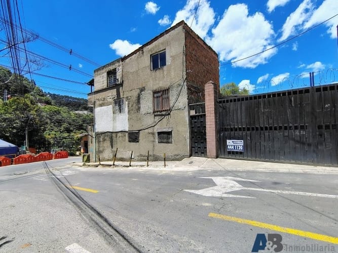 Bodega en arriendo en Sierra Morena, La Estrella, 805 m² · foto 2 de 8